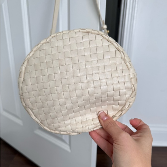 Clare V. Petite Jeanne Bag - Cream - with Gold Chain Strap! - Picture 5 of 11